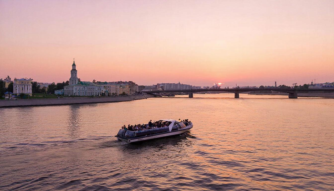 Водные маршруты Нижнего Новгорода: новый формат впечатлений от столицы закатов